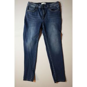 DAILYLOOK Women's Blue Wash Slim Tapered Denim Jeans